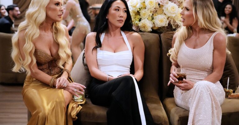 Jennifer Pedranti de RHOC cite «Race Cr * P» dans les médias sociaux Rant