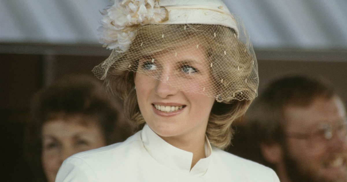 Le frère de la princesse Diana, Charles Spencer, rend hommage