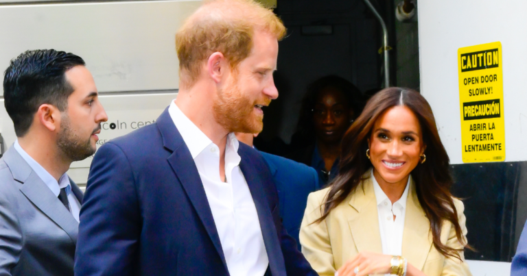 Meghan Markle se souvient des jours de rencontres avec le prince Harry obtient des «  rouleaux des yeux '' de la Royals, dit Source