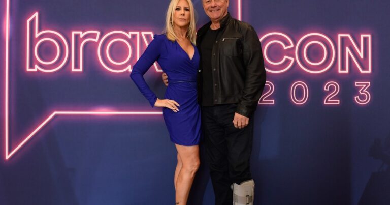 Vicki Gunvalson achète une nouvelle maison avec son petit ami