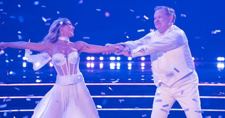 Comment Andy Richter devient un favori de la saison 34 de Danse avec les stars