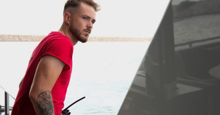 Below Deck Med : Nathan Gallagher devrait-il licencier Tessa Budd ou Christian Trimino ?