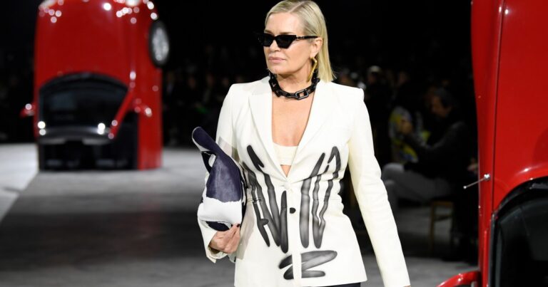 Yolanda Hadid, ancienne élève de RHOBH, achète une propriété de 4 millions de dollars pour la démolir « complètement » – Source