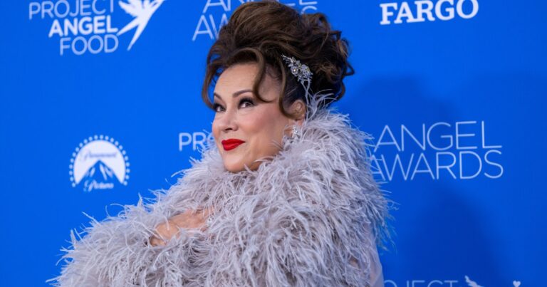 Pourquoi Jennifer Tilly est la grâce salvatrice de Real Housewives of Beverly Hills Saison 15