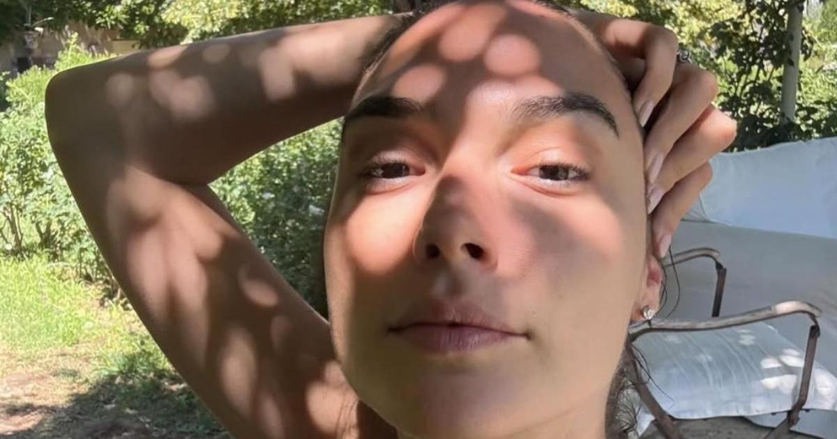 Le haut de soutien-gorge noir de Gal Gadot fait une déclaration en photos