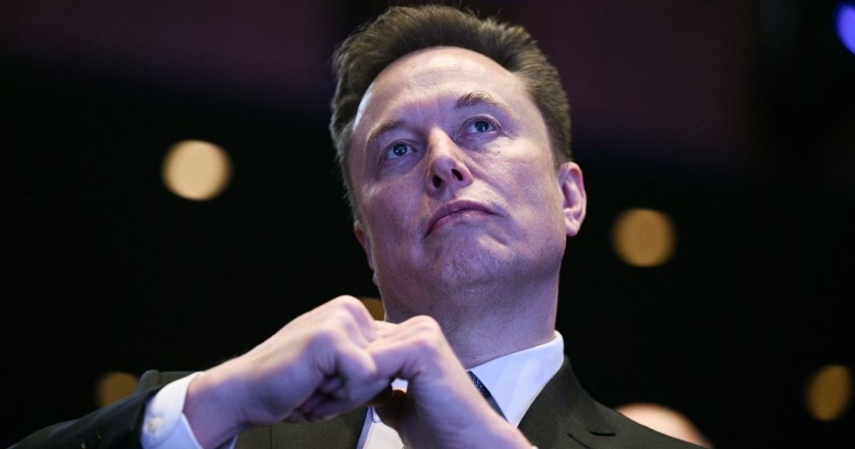 Ashley St. Clair poursuit xAI d'Elon Musk pour des allégations d'images Deepfake – Rapport