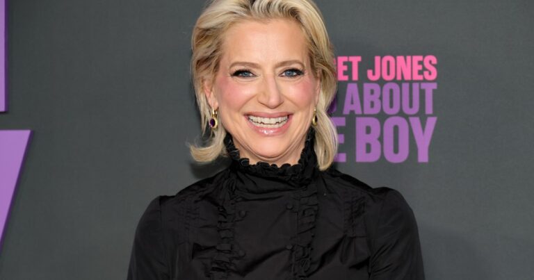 Dorinda Medley taquine Lisa Rinna sur la saison 4 de The Traitors