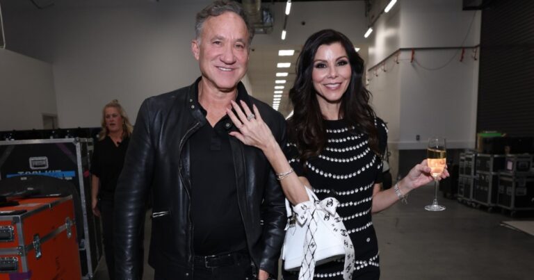 Heather et Terry Dubrow du RHOC taquinent un énorme mouvement de distribution