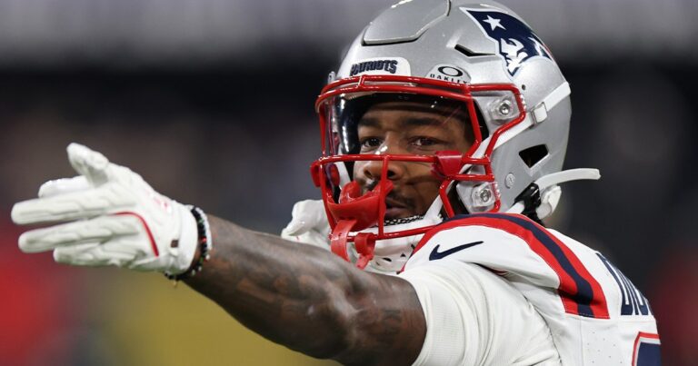 La recherche d'après-match de Stefon Diggs pour Cardi B dans le clip a conquis les fans