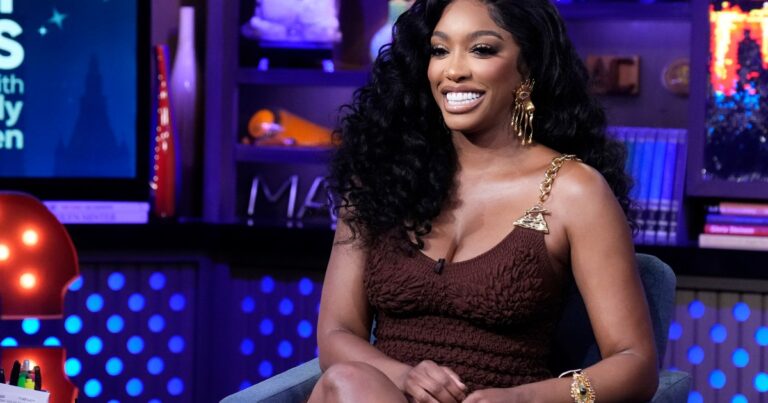 Porsha Williams double la mise sur Lisa Rinna Shade après la sortie des traîtres : « Bannissez leurs lèvres »