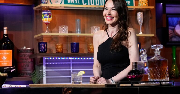 Drita D'Avanzo de Mob Wives taquine l'apparence de traîtres potentiels : « Cela me rendrait fou »