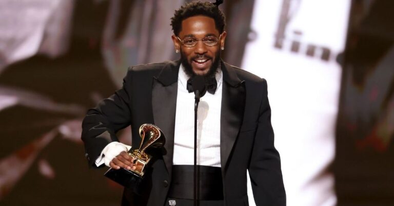 Kendrick Lamar entre dans l'histoire des Grammys