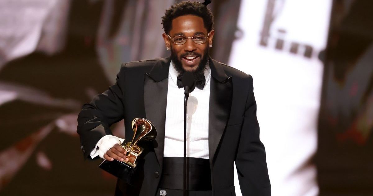 Kendrick Lamar entre dans l'histoire des Grammys