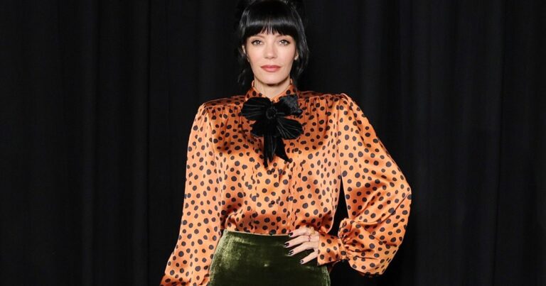 Lily Allen reçoit des messages « graphiques » de femmes sur les maris infidèles