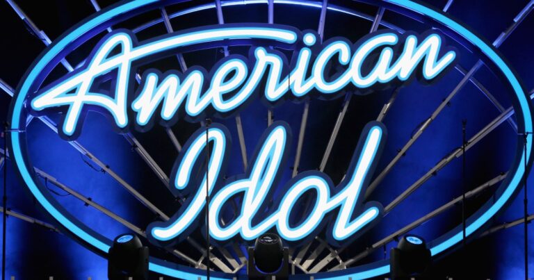 Un candidat à American Idol arrêté pour le meurtre présumé de sa femme