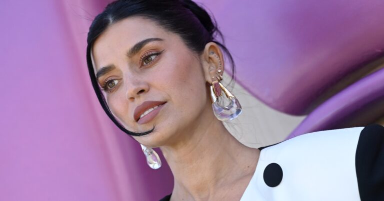 Nicole Williams English taquine une nouvelle émission de télé-réalité