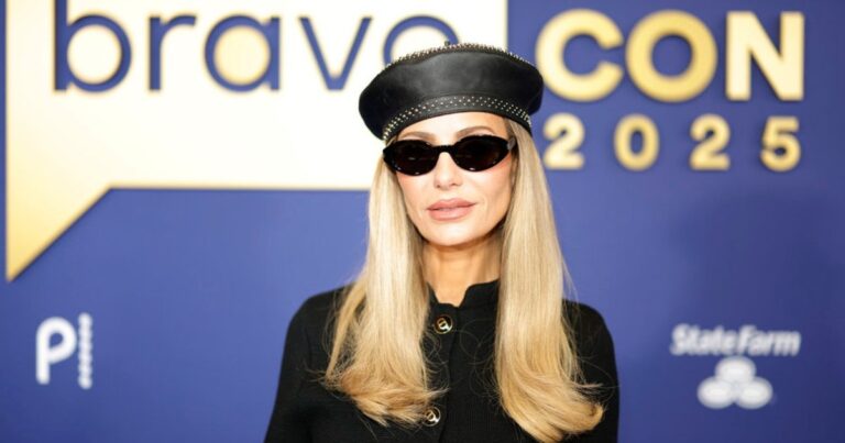 La star de RHOBH, Dorit Kemsley, répond aux rumeurs de « greffe de visage »