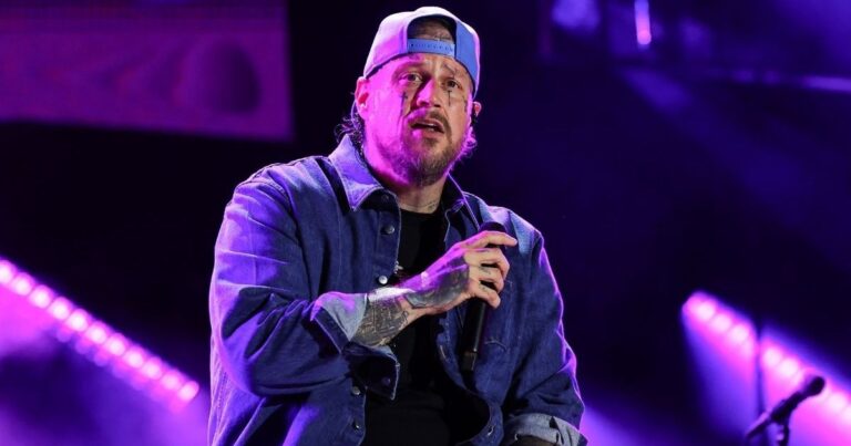 L'ex de Jelly Roll plaide coupable à une accusation moindre après son arrestation pour drogue
