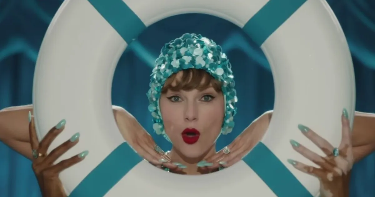 La star des Knicks a une demande pour les fans de Taylor Swift après le match 4 Hot Mic Diss