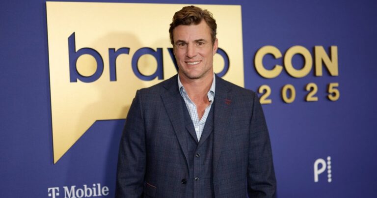 Shep Rose admet que le personnel de Bravo a reçu un e-mail à propos des pitreries de BravoCon