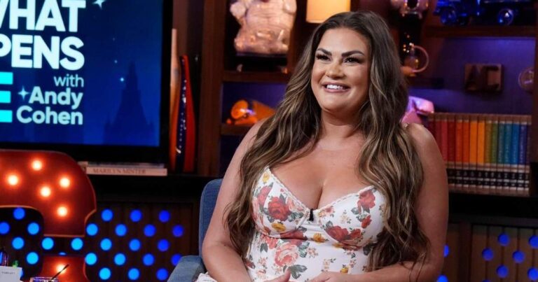 Brittany Cartwright de The Valley coupe ses liens avec le publiciste après les photos de Jax Taylor