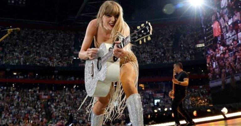 Le document de mariage de Taylor Swift laisse les fans confus après une nouvelle photo