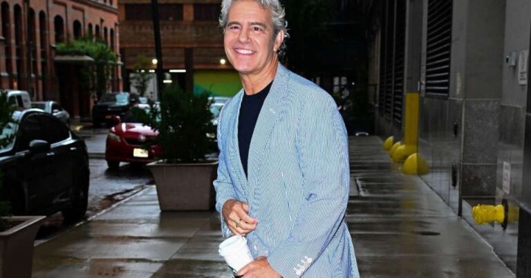 Andy Cohen a une réponse brutale aux réactions négatives des femmes au foyer « MAGA »
