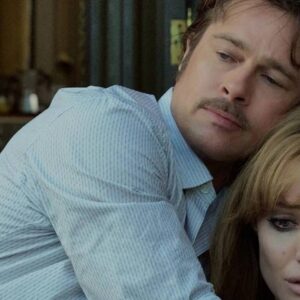 Angelina Jolie a « essayé d'avertir les gens » à propos de Brad Pitt — Insider