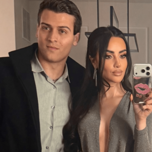 Frank Jr., le fils de Dolores Catania, se marie avec Nicole Perricho