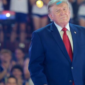 Harry Enten de CNN prévient que Donald Trump est confronté à un grave problème politique