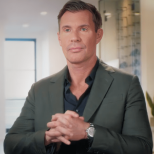 Jeff Lewis partage des bandes-annonces pour Still Flipping Out