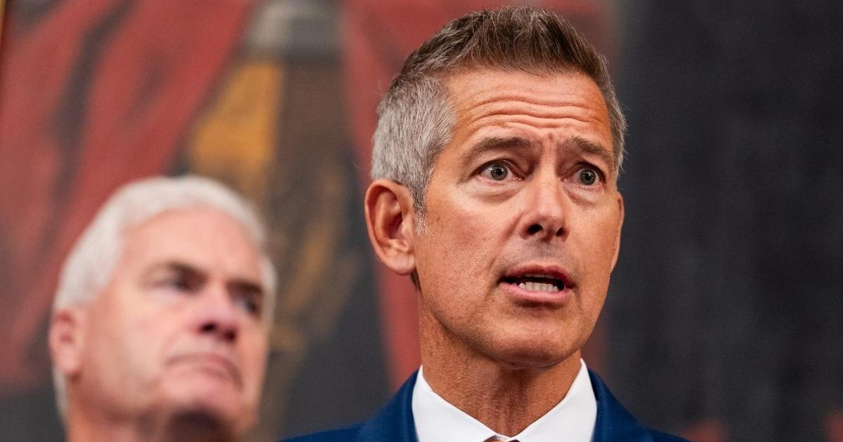 L'ancienne star de télé-réalité Sean Duffy dit que Harvard pourrait « corrompre » l'esprit de sa fille