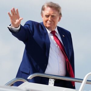 La nouvelle décision de Donald Trump en matière de citoyenneté par droit de naissance intervient quelques semaines seulement après une perte majeure
