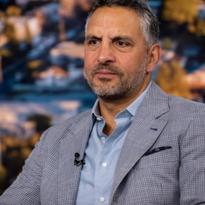 Mauricio Umansky taquine une éventuelle candidature à la mairie de Los Angeles