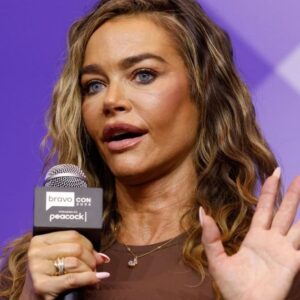 Sami Sheen répond au commentaire de Denise Richards