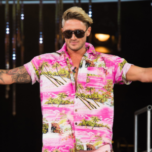 Stephen Bear, vainqueur de Big Brother, emprisonné pour violation d'une ordonnance du tribunal