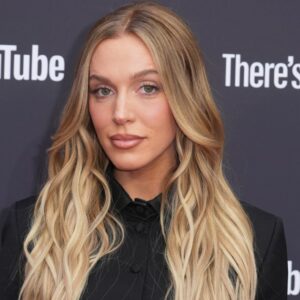 Love Overboard Sank : qu'est-ce qui n'a pas fonctionné avec le pari de télé-réalité d'Alex Cooper