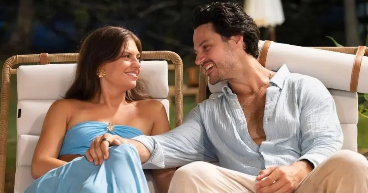 Un couple de Bachelor in Paradise se sépare après des fiançailles à la télévision