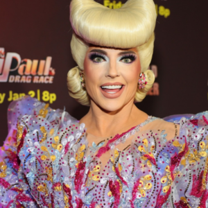 La star de « Drag Race », Alyssa Edwards, riposte à la campagne de Ken Paxton