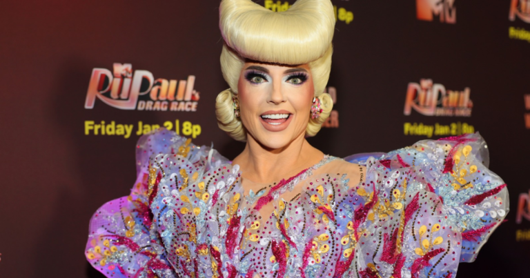 La star de « Drag Race », Alyssa Edwards, riposte à la campagne de Ken Paxton