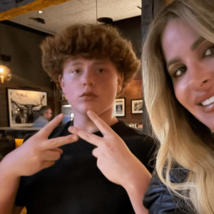 Le fils de Kim Zolciak fait face à un dossier d'urgence pour une affaire de crime sexuel