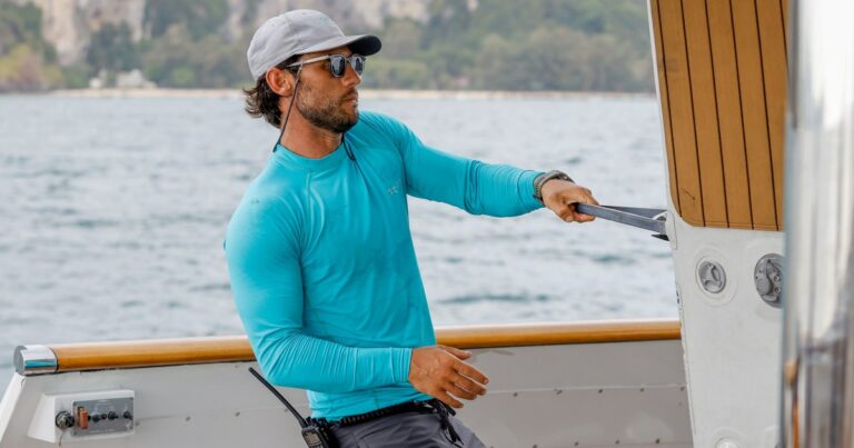 Récapitulatif de l'épisode 2 de la saison 13 de Below Deck : Alex fait des erreurs de recrue pendant que Moe joue entremetteur