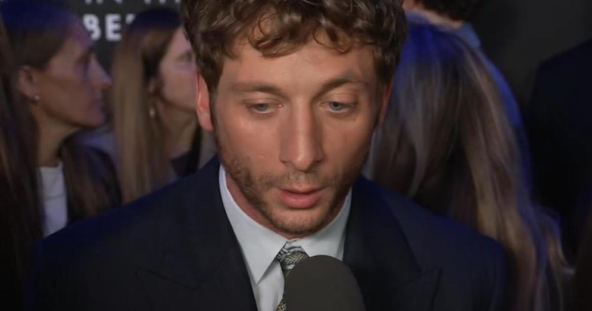 Jeremy Allen White révèle sa plus grande inquiétude en tant que père