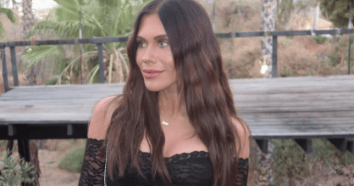 Jessi Draper dirige un rituel de sang au mariage de sa sœur