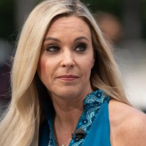 Kate Gosselin répond aux réactions négatives alors que son ex-fils Collin publie Tell-All