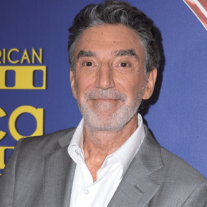Le cercle restreint d'Anna Faris riposte à Chuck Lorre à propos du casting