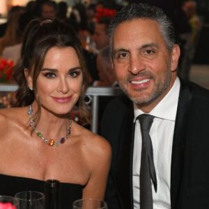 Mauricio Umansky révèle une mise à jour majeure sur le divorce de Kyle Richards