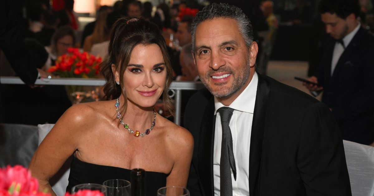 Mauricio Umansky révèle une mise à jour majeure sur le divorce de Kyle Richards
